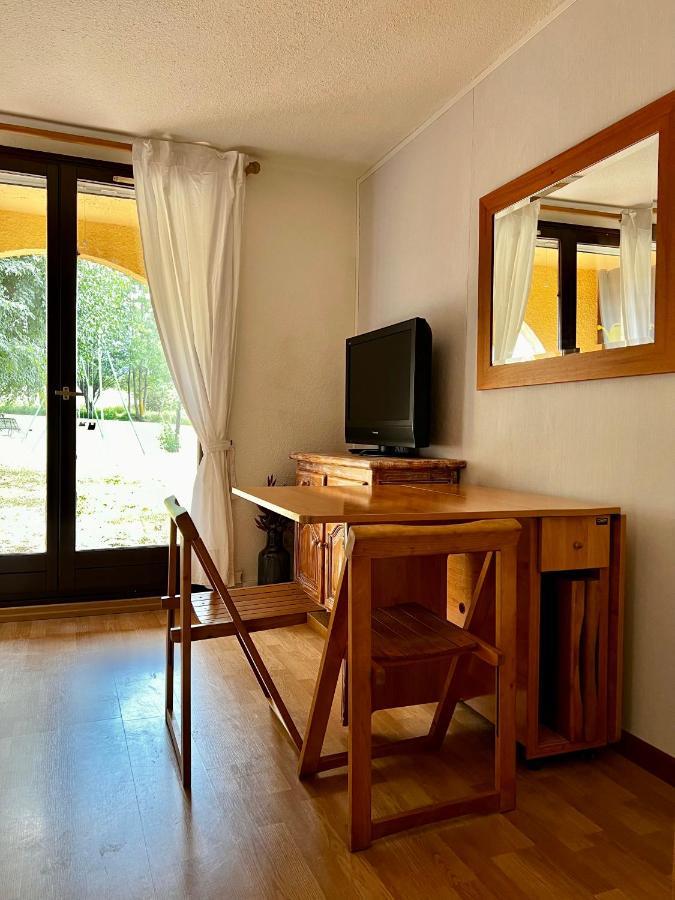 Апартаменти Val De Llous II 39 Sainte-Leocadie Екстер'єр фото